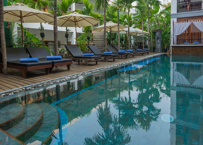 Sakaban Hotel 4*