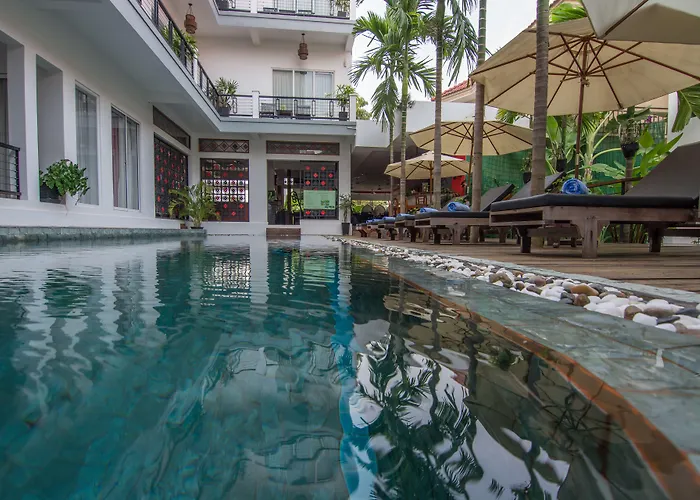 Hotel Sakaban 4*