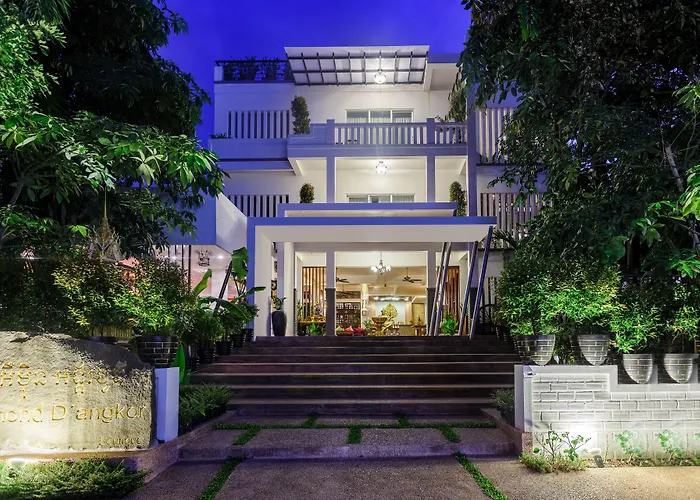 Hotel Sakaban 4*