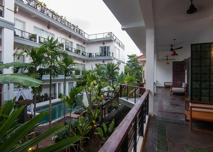 Sakaban Hotel 4*